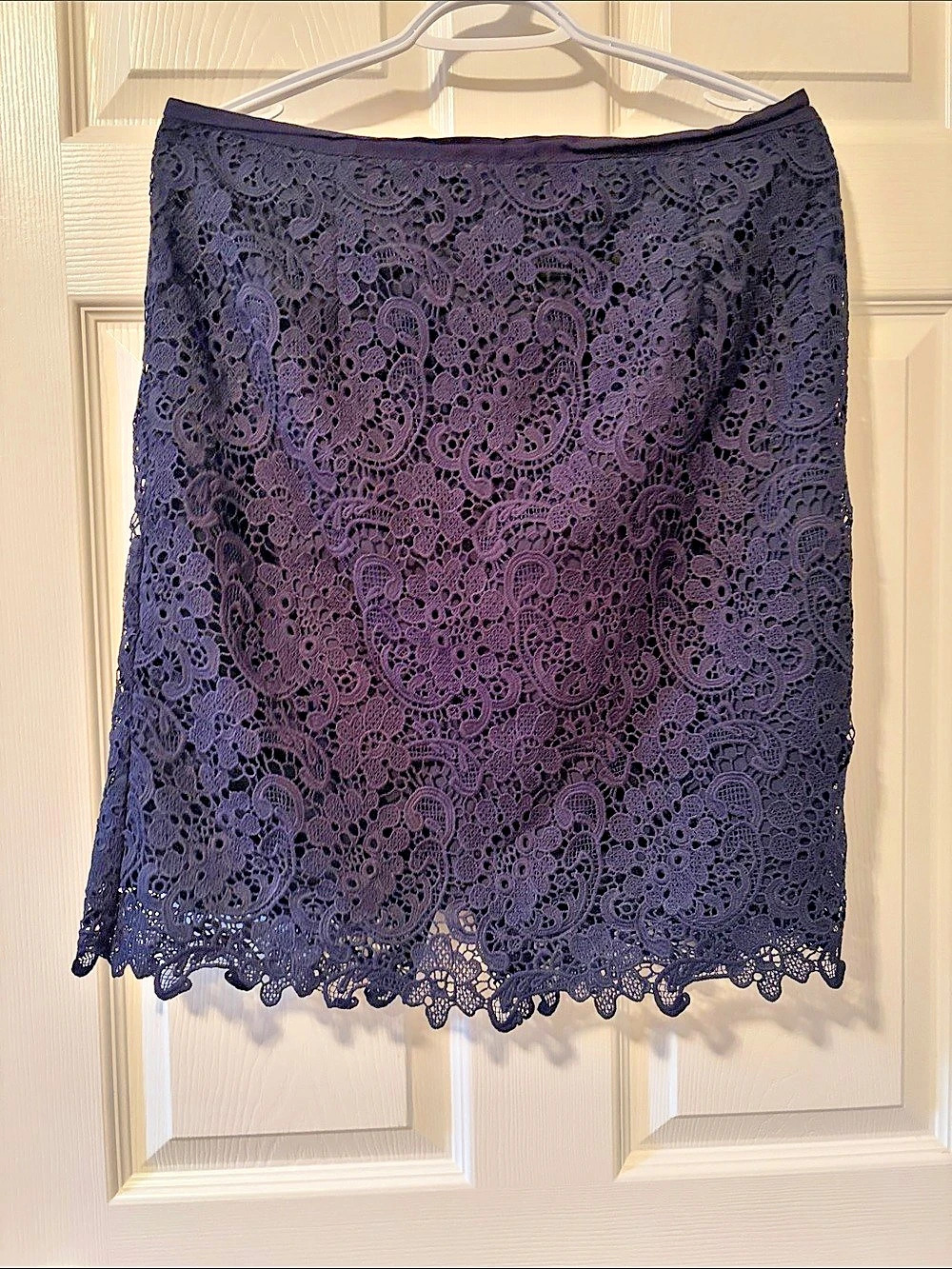 Joe Fresh Navy Blue Women’s Floral Lace Mini Skirt Like New